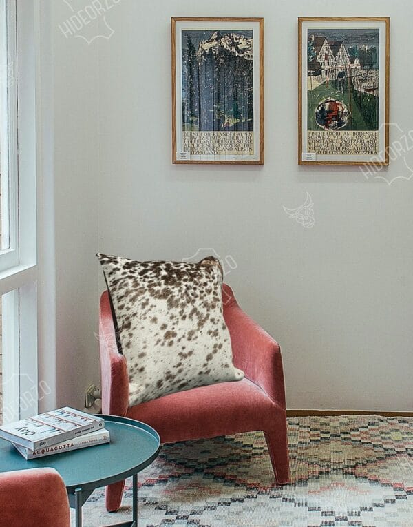 Natural Leather Cushion for Décor by Hideorzo