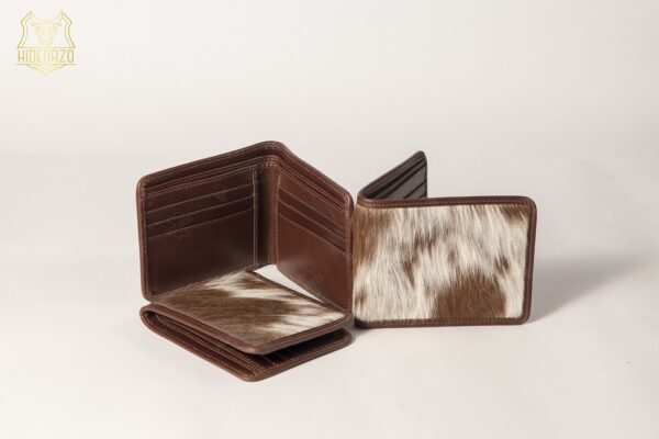 Original Leather Pocket Wallet. Exterior Hain-on leather